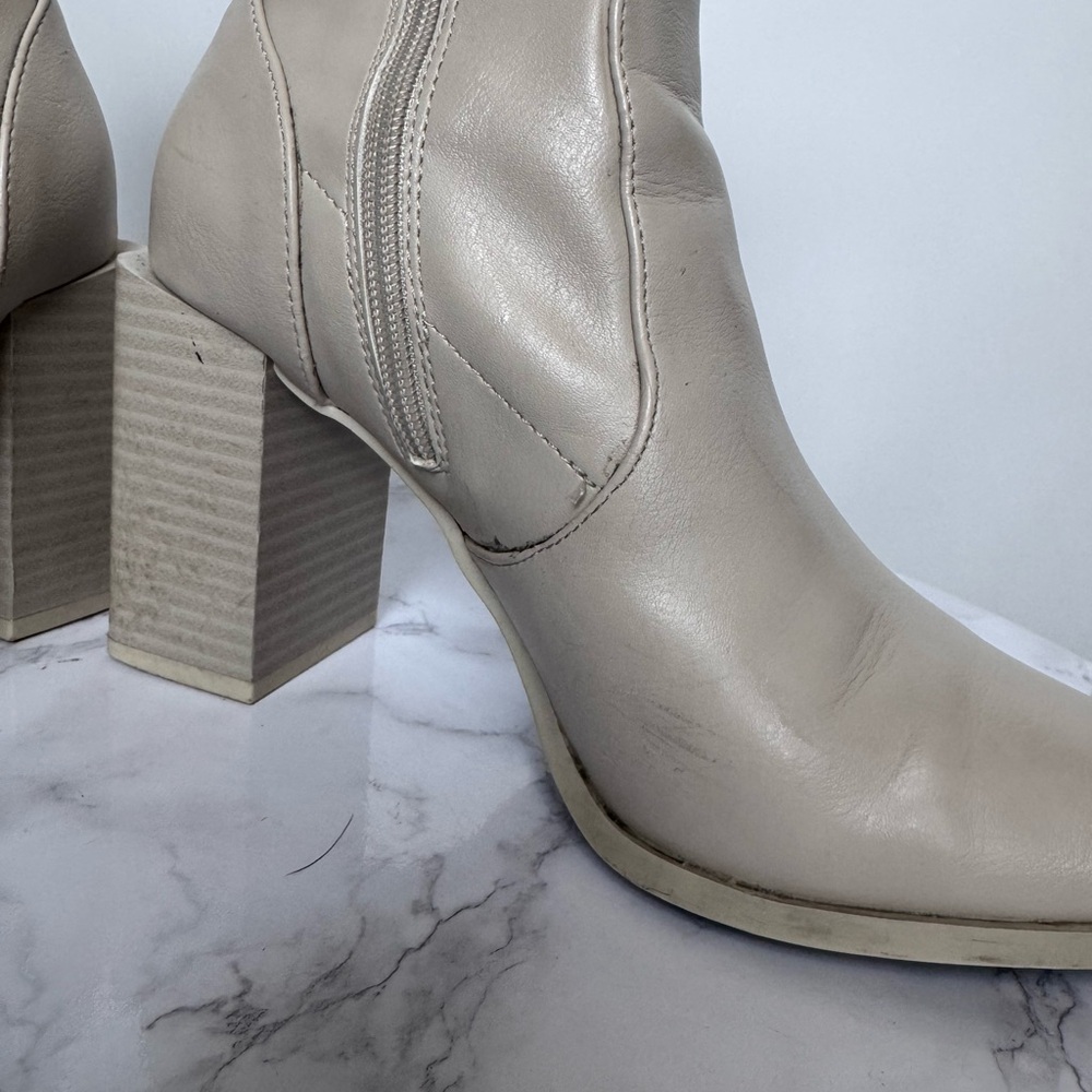 ❌SOLD❌ Call It Spring Cream Booties - Picture 3 of 10